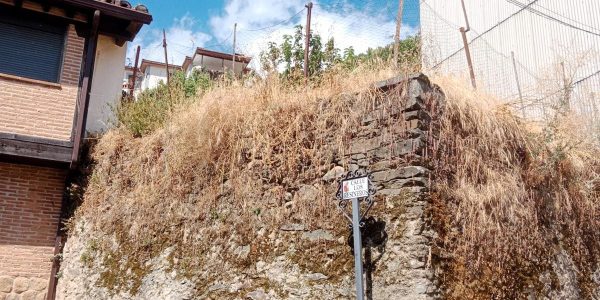 Fachada parcela